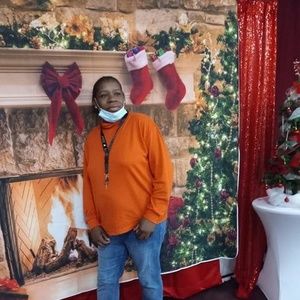 Meet your Posher, Delores